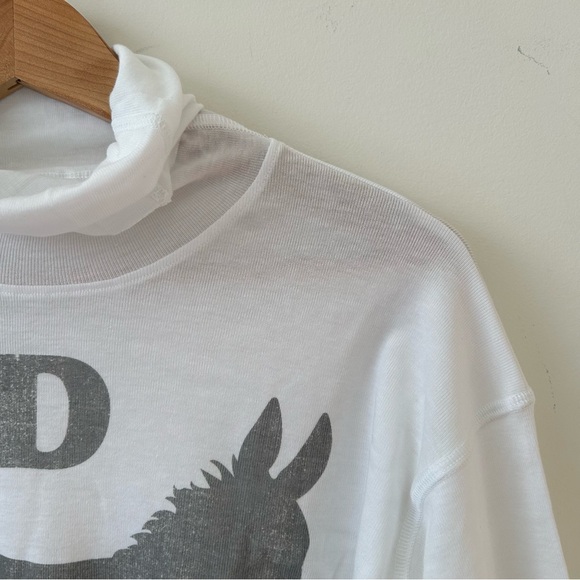 Recycled Karma Tops Bad Donkey Cropped Turtleneck Tee White Small Sweater New - Picture 6 of 12
